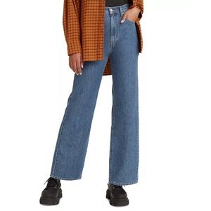NWT LEVI'S Women's High-Waisted Straight Jeans